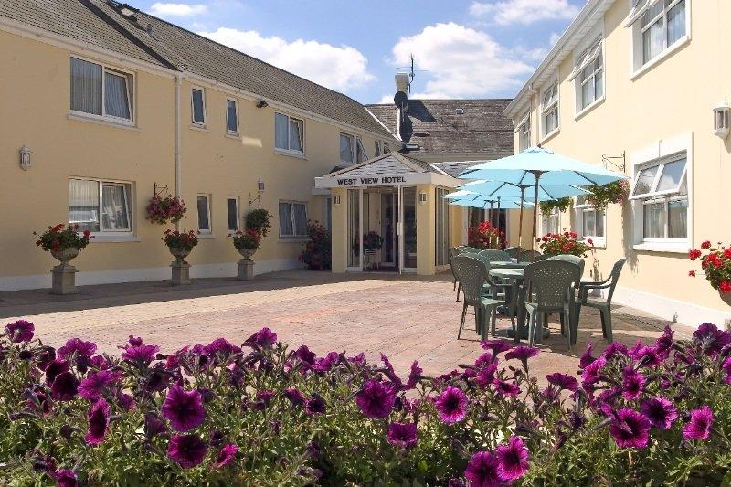Westview Hotel Saint Mary Esterno foto