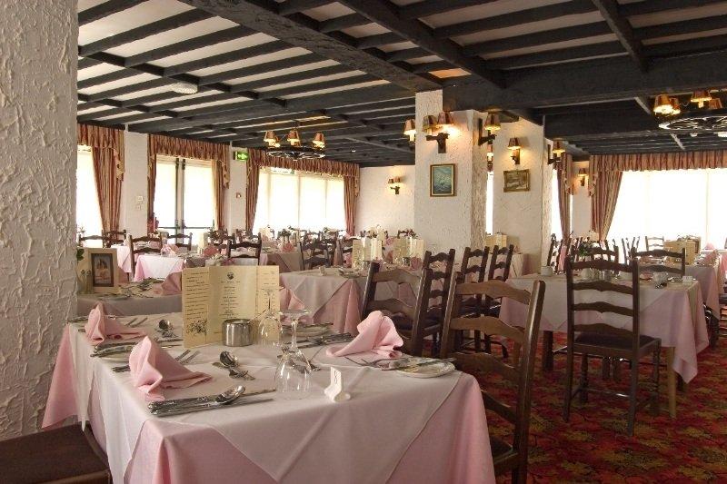 Westview Hotel Saint Mary Esterno foto